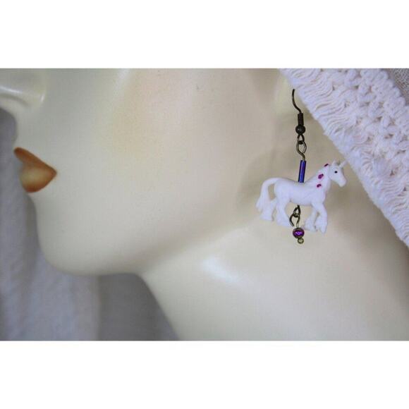 Handmade Unicorn Earrings – Cute & Whimsical Everyday Magic - Picture 3 of 3